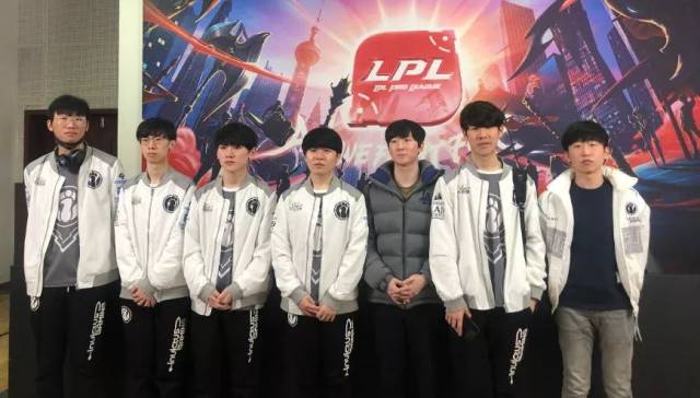 留下了浓墨 留下了浓墨