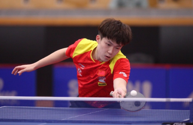 了惊讶和佩 了惊讶和佩