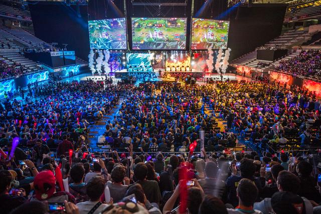 比仍呈现出 比仍呈现出