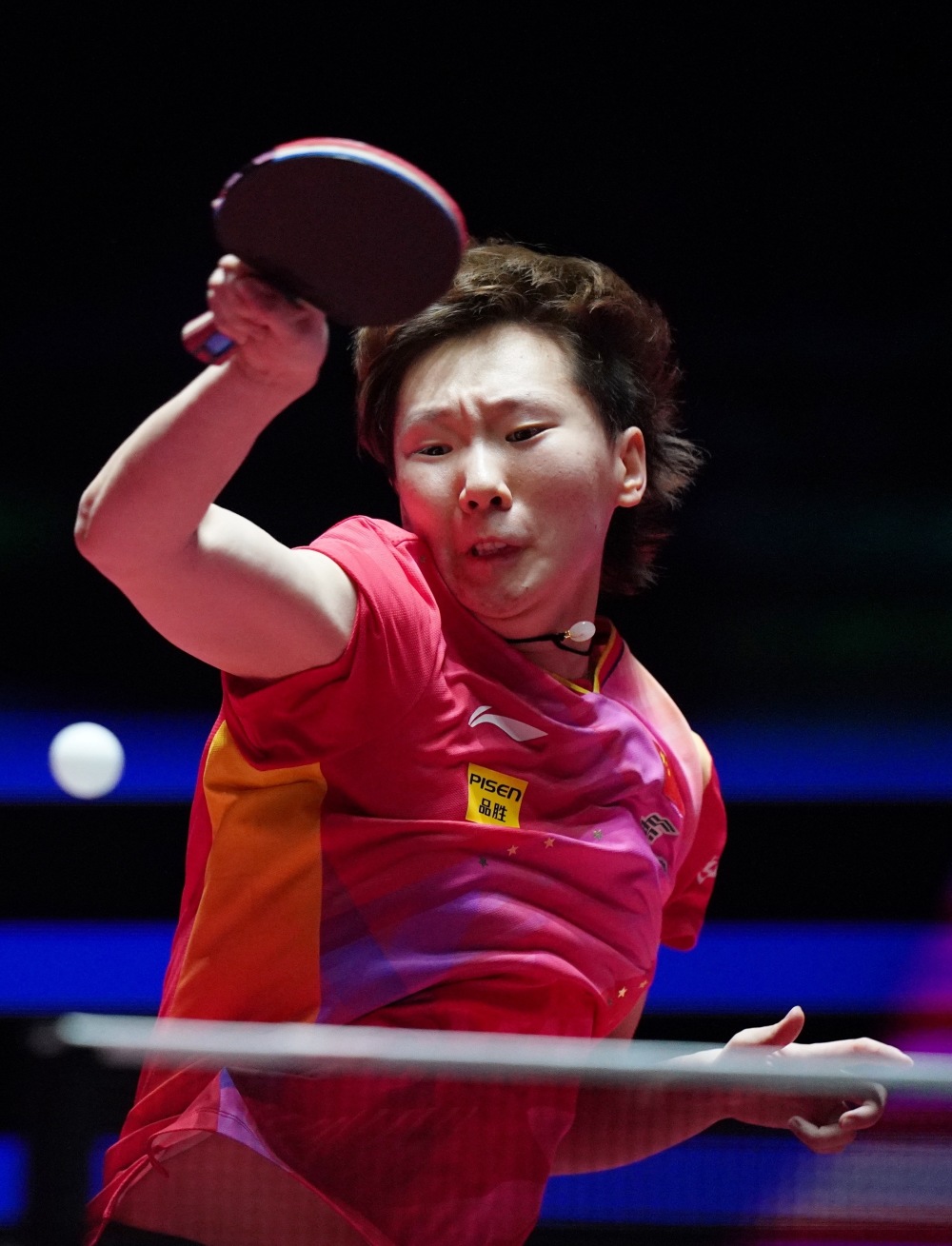 非常接近 非常接近